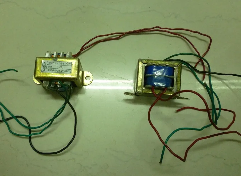 Transformer 9V-0-9V transformer 5W220V output center tap transformer lead a little dirty loss treatment