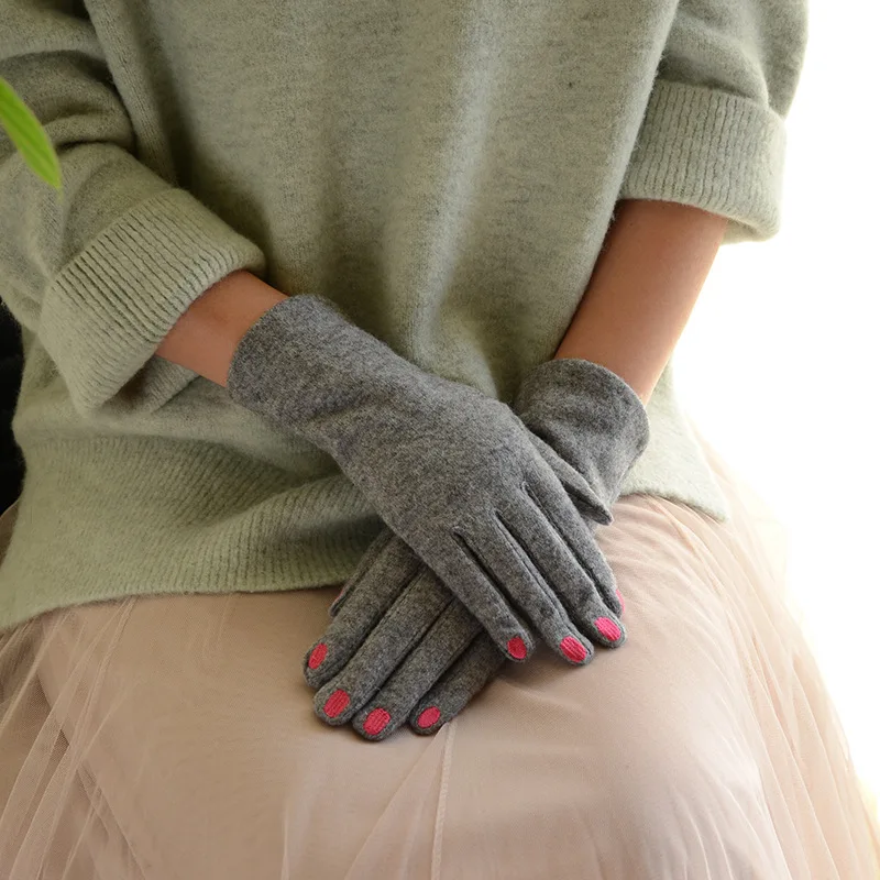 Fashion Elegant Female Wool Knit Embroidery Touch Screen Gloves Winter Women Warm Cashmere Full Finger Leather Bow Gloves C24