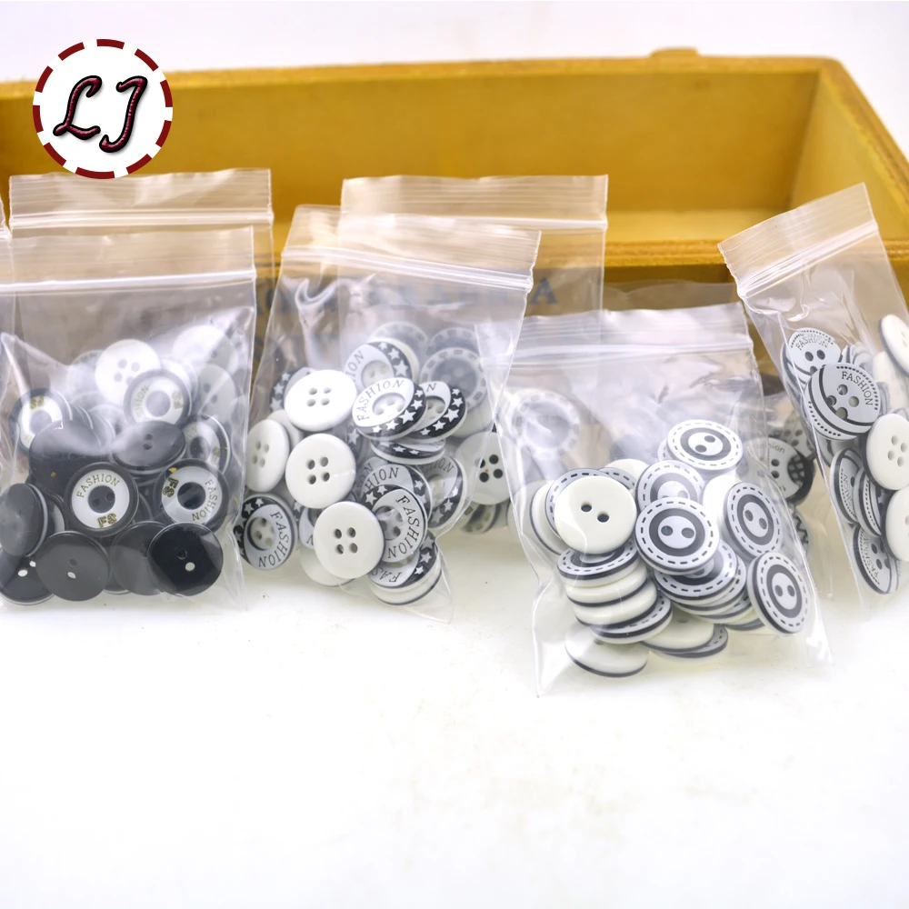 Hot sale 30pcs/lot 12mm black&white plastic resin button cloth accessories man women fashion T-shirt sewing buttons scrapbooking