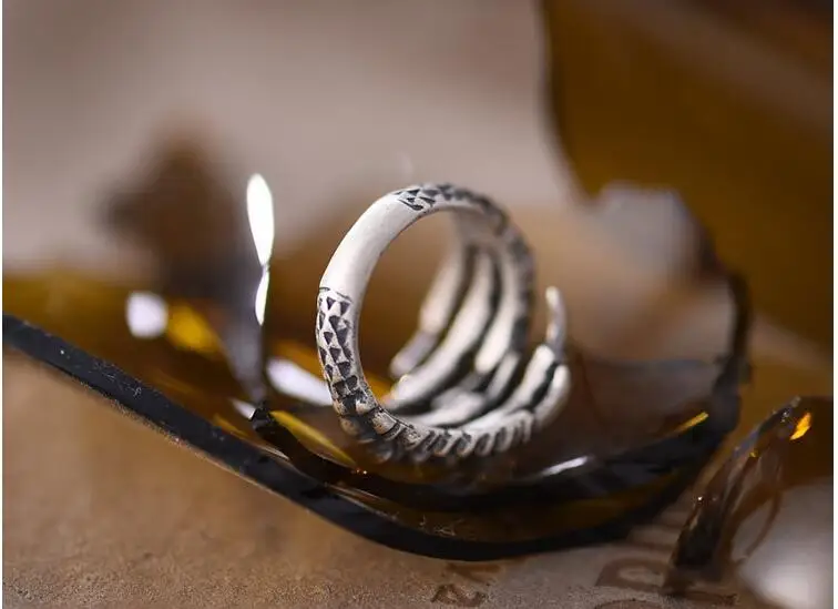 Genuine 925 Sterling Silver Gothic Punk Style Eagle Claw Finger Ring Opening Adjustable Rings For Women Mens Jewelry