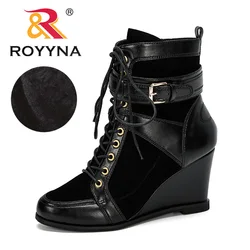 ROYYNA New Designer popularne buty damskie zimowe okrągłe Toe botki szpilki pasek z klamrą jesienne buty kobieta Trendy