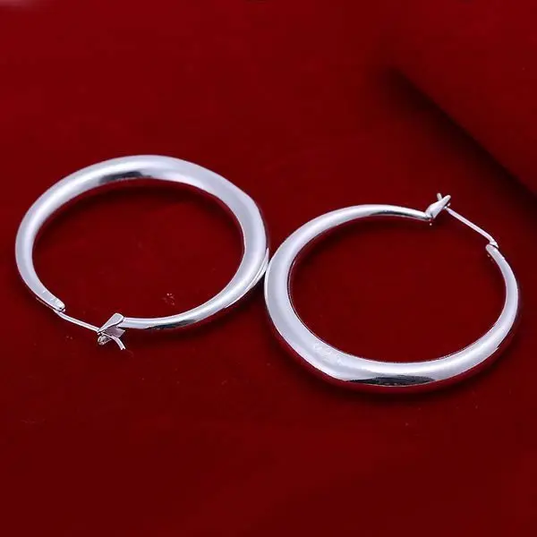 

E020 Wholesale Free Shipping Silver Color Earrings For Women Fashion Jewelry Round Solid Earrings Agsaixza