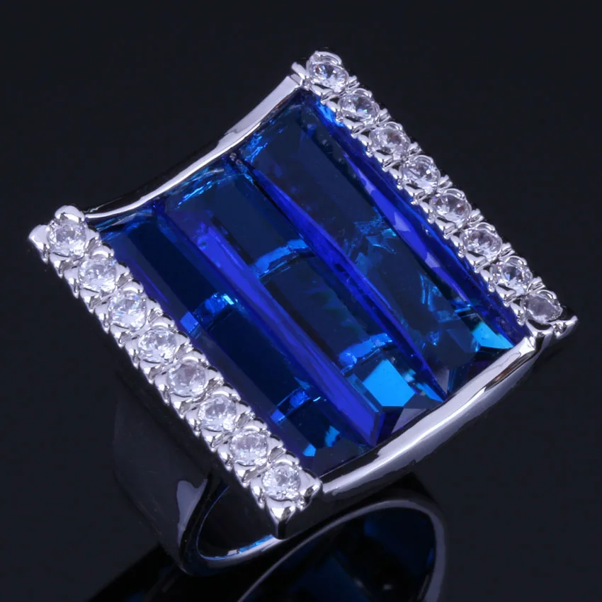 Glamorous Rectangle Blue Cubic Zirconia White CZ Silver Plated Ring V1065