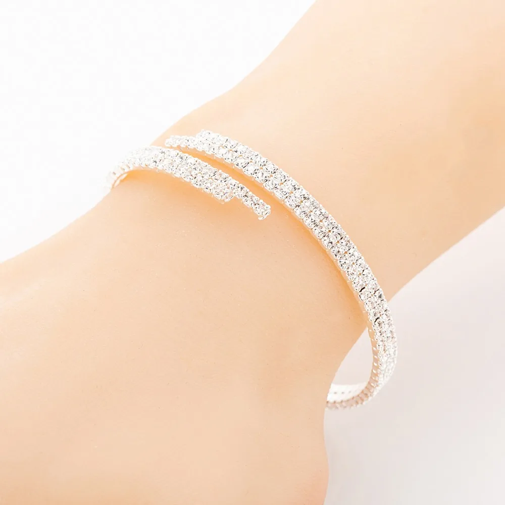 YFJEWE  Hot Trendy  Gold Silver color Bracelet For Women Christmas Bracelet  B237