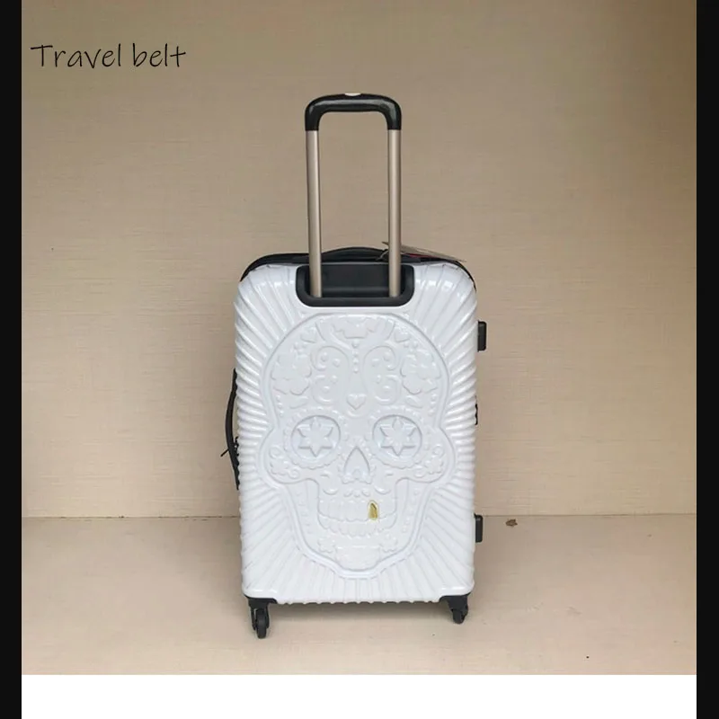 Travel Tale Personality Fashion 19/24/28 Inch Rolling Luggage Spinner Brand Travel Suitcase Big Golden Tooth Skull