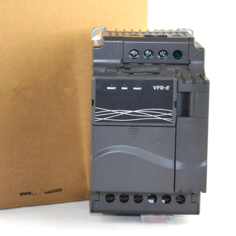 VFD022E43A VFD-E Series VFD Inverter Frequency converter 2.2kw 3HP 3 PHASE 380V 600Hz with control panel