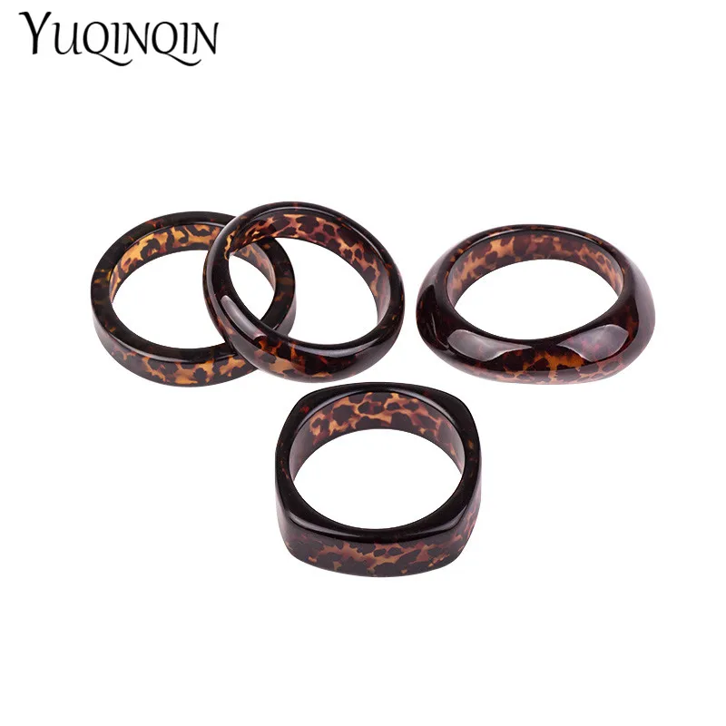 Vintage Fashion Resin Cuff Bracelets Bangles for Women Leopard Print Acrylic Wide Geometric Bracelets For Girl Charm Jewelry