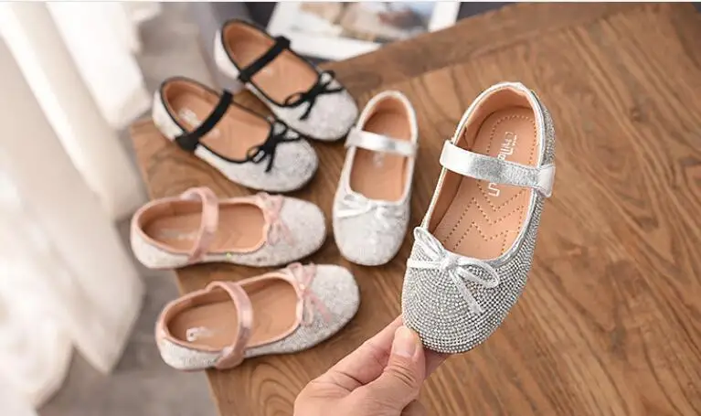 Nieuwe Kinderen Prinses Strass schoenen Kinderen Meisjes Zachte Schoenen Vierkante Lage hakken Dress Party Schoenen Roze/Zilver/ zwart Size21-30