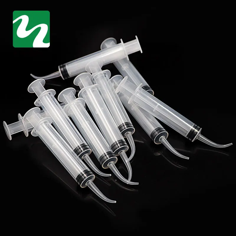 

10pcs Disposable Dental Irrigation Syringes With Curved Tip Clear 12ml Injector Oral Care Impressions Molding Instruments