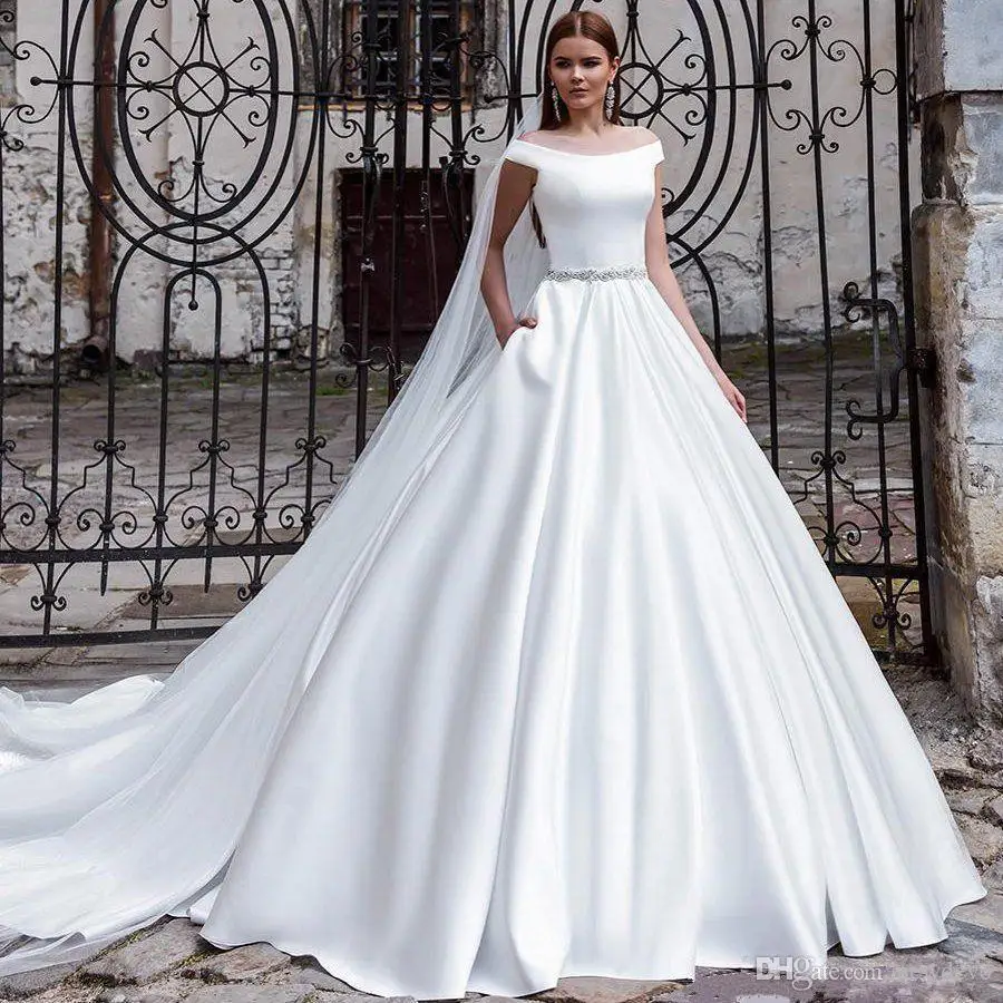 Elegante Satin Hochzeit Kleider Perlen Schärpe Brautkleider Plus Größe Aus Schulter Gericht Zug A-Line Hochzeit Kleid Robe