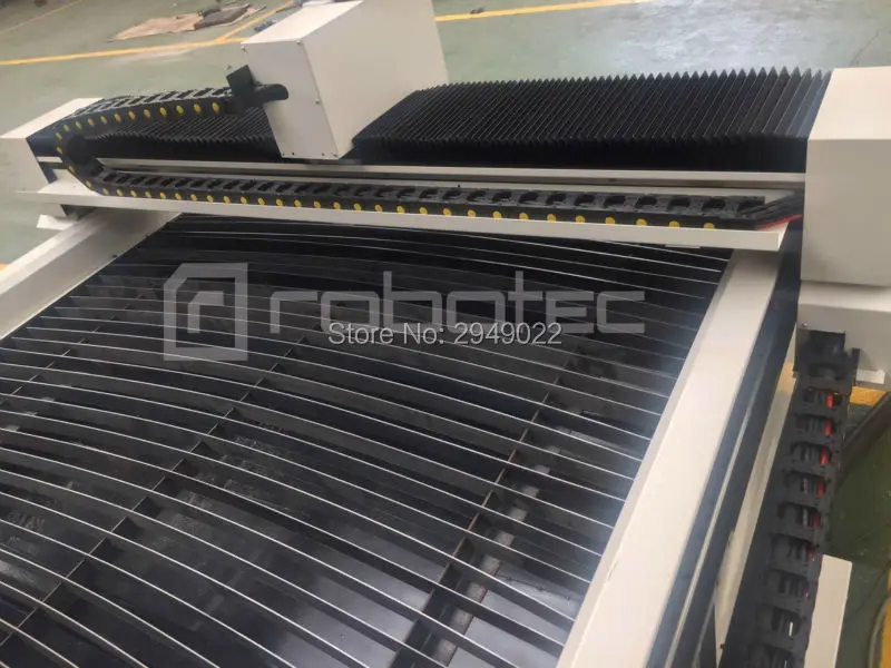 2017 New arrival portable cnc plasma cutting machine, metal sheet cutting machine price