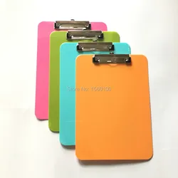 Tablero de clip de plástico A4 Multicolor, Portapapeles de archivo portátil con gancho, almohadilla de escritura Linda para regalo, suministros de oficina/papelería