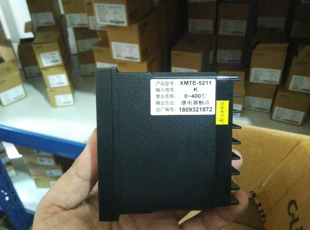 

C-Lin thermostat XMTE-5211 K type 400 degree temperature controller AC220V relay output