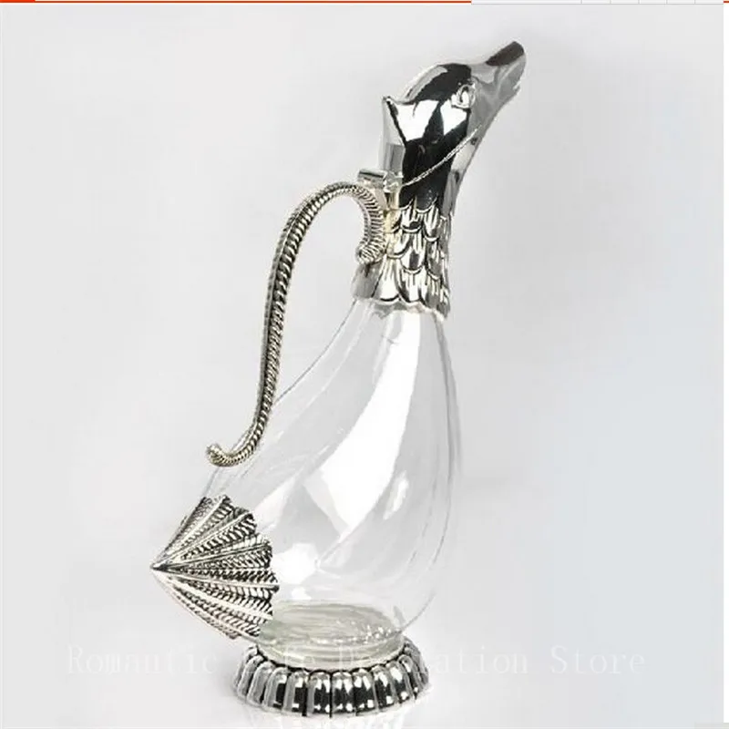 Elegant originality design silver plated finish metal glass decanter creative drinking vessel duck shape wine decanters as gifts