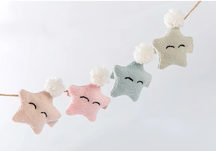 

Boutique 20pcs/4C Korean Design Fashion Cute Pom Pom Star Girls Hairpins Kawaii Smile Star Girls Hair Clips Hair Accessories