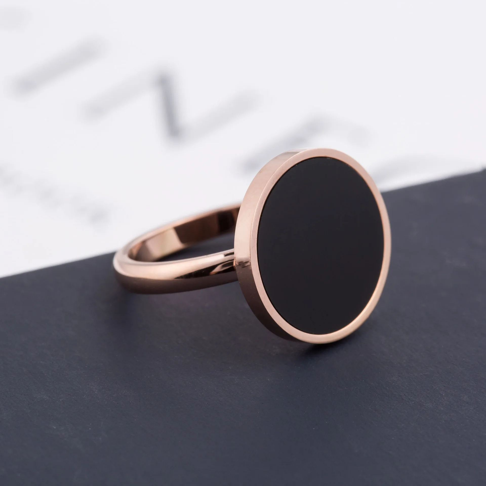 KNOCK  Vintage Wedding Ring for Women Minimalist Rose Gold Color Round Acrylic Stone 316L Stainless Steel Rings Jewlery