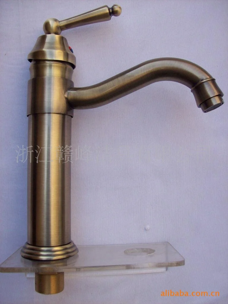 

Tiger Ben basin basin faucet hot and cold all-copper C retro antique faucet basin faucet washbasin heightening platform