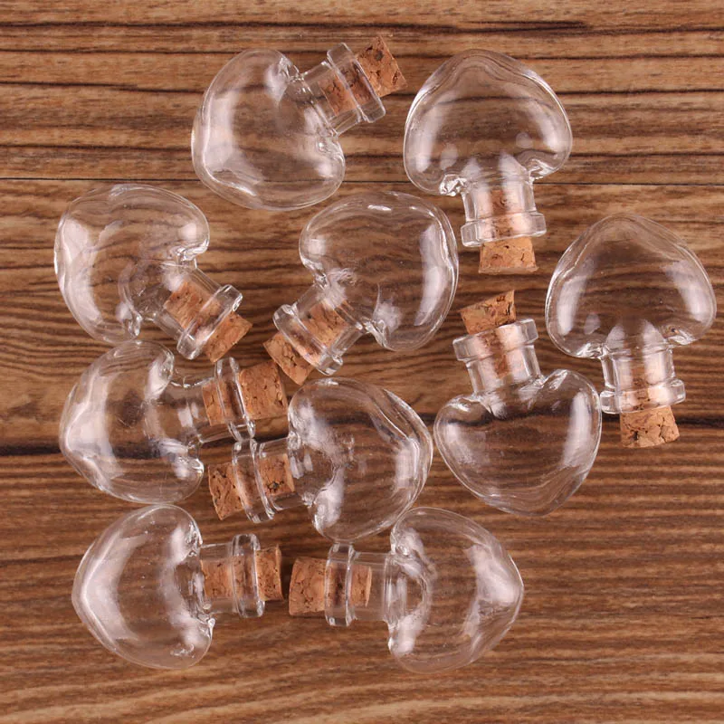 50pcs Transparent Peach Heart Glass Bottle Jars Vials Wishing Bottle Cute Art Bottles with Corks Stopper DIY craft gift