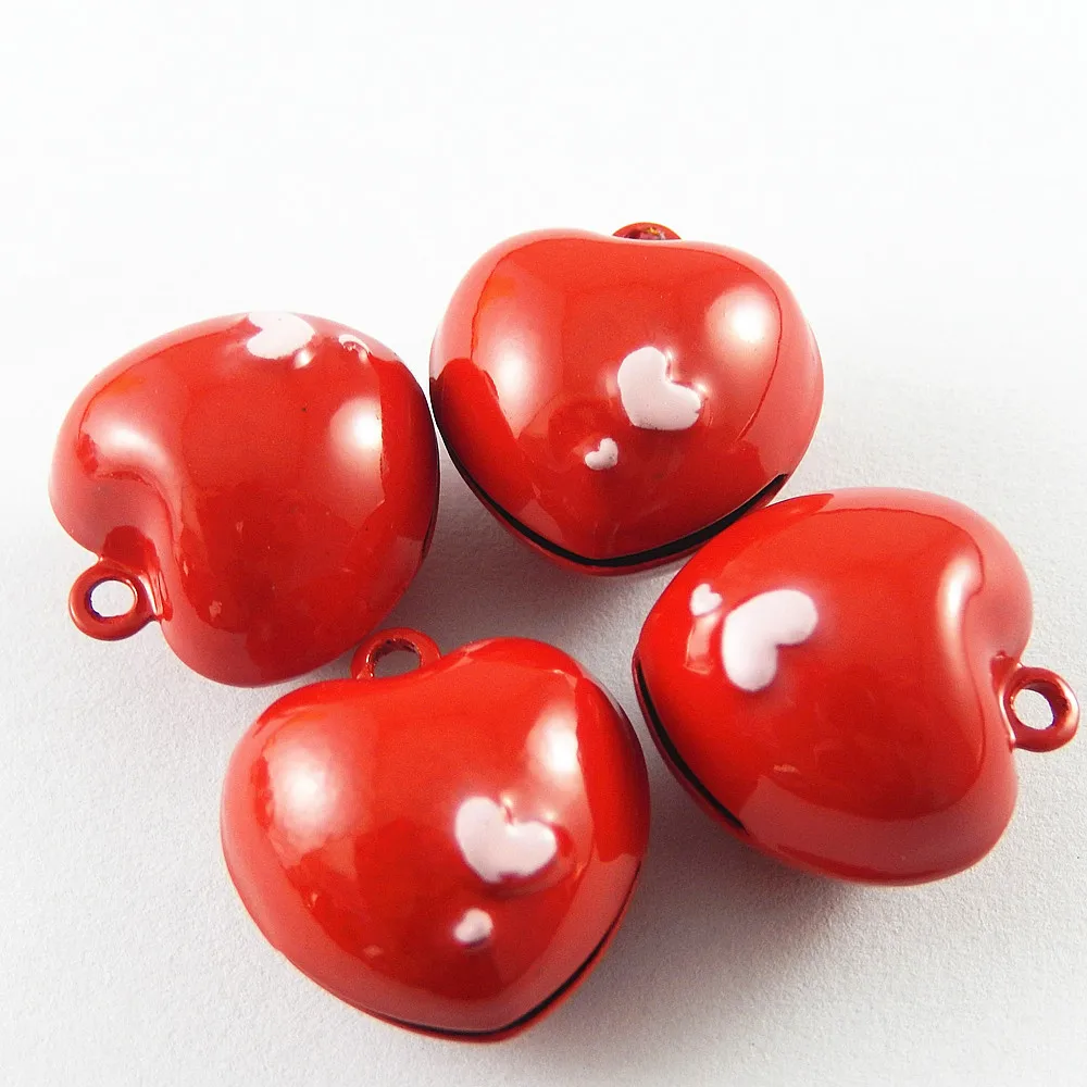 5pcs/pack Jingle Bells Red Heart Crafts Necklace Pendant Charms Christmas Phone Pet Home Decor Baby Jewelry Gift 22*20mm 51923