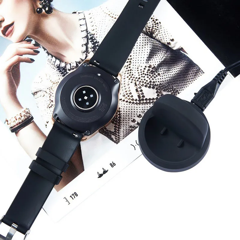 Tragbare Wireless Charging Cradle Ladegerät Für Samsung Galaxy Uhr 42mm 46mm Power Quelle Ladegerät SM-R800 R805 R810 R815