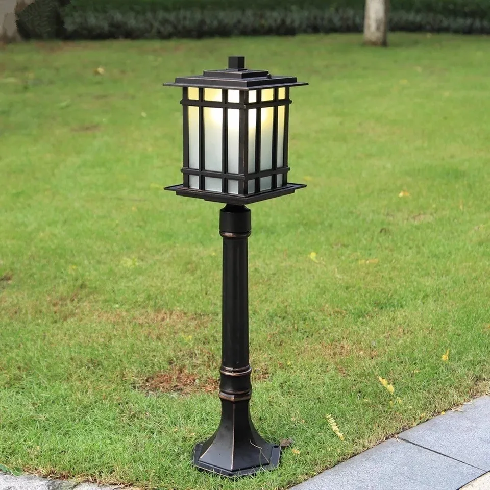 

HAWBOIRRY LED European Outdoor Lawn Garden Villa Park Square Retro Street Courtyard Waterproof Vertical Street Light