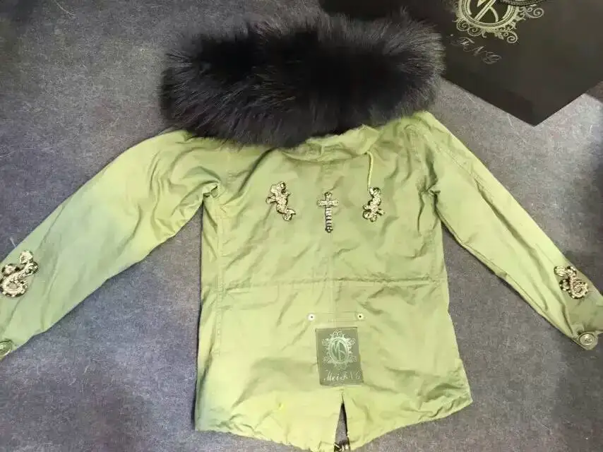 Army Green Black Raccoon Fully Fur For Ladies Winter Wear,Simple Style Autunmn Wear Fashion Spring Parkas