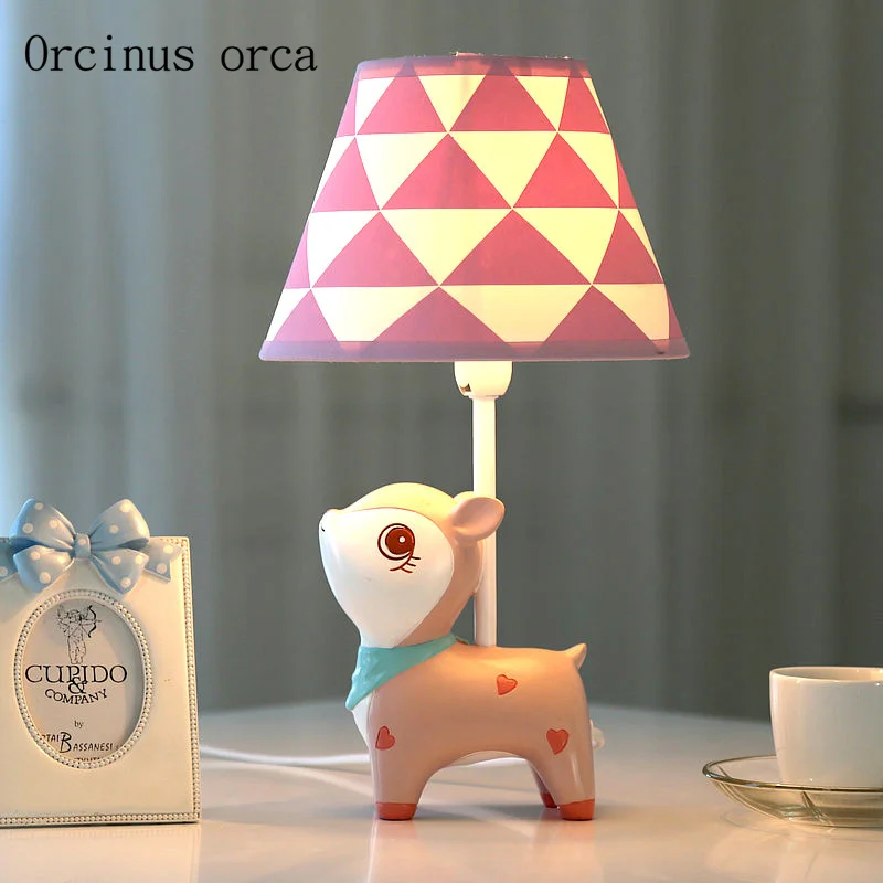 Cartoon deer LED desk lamp children's room bedside lamp bedroom Birthday gift warm sweet deer desk lamp free shipping