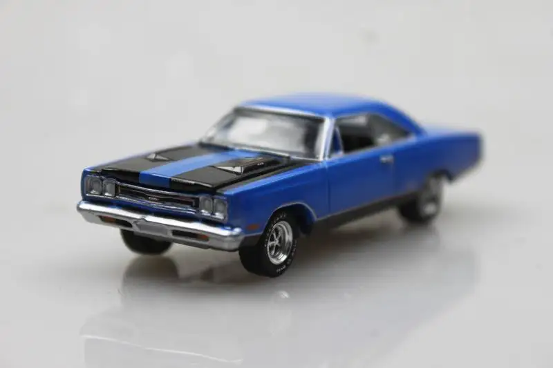 GreenLight 1:64 1969 Plymouth GTX boutique alloy car toys for children kids toys bulk 