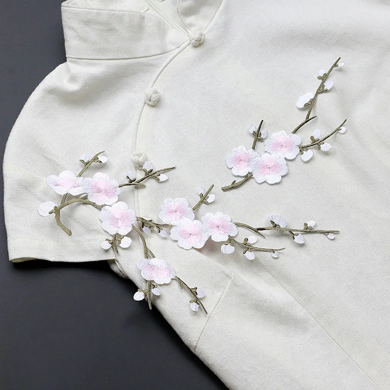 1 Piece Embroidery Plum Flower Embroidery Patches For DIY Iron Patches for Clothing Flower Glue Sticker for Dress for Book