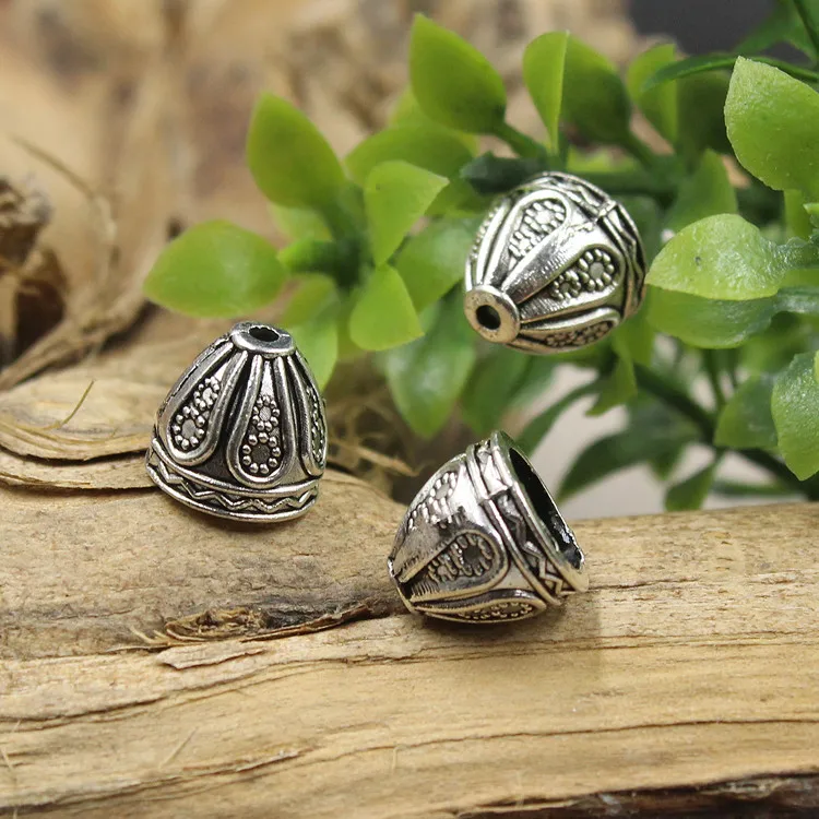30 sztuk/partia Craft grawerowane koraliki ze stopu czapki gniazdo 9x8.5mm tybetański stop srebra Tassel zaślepki kolczyki diy wisiorek biżuteria — zdjęcie 4