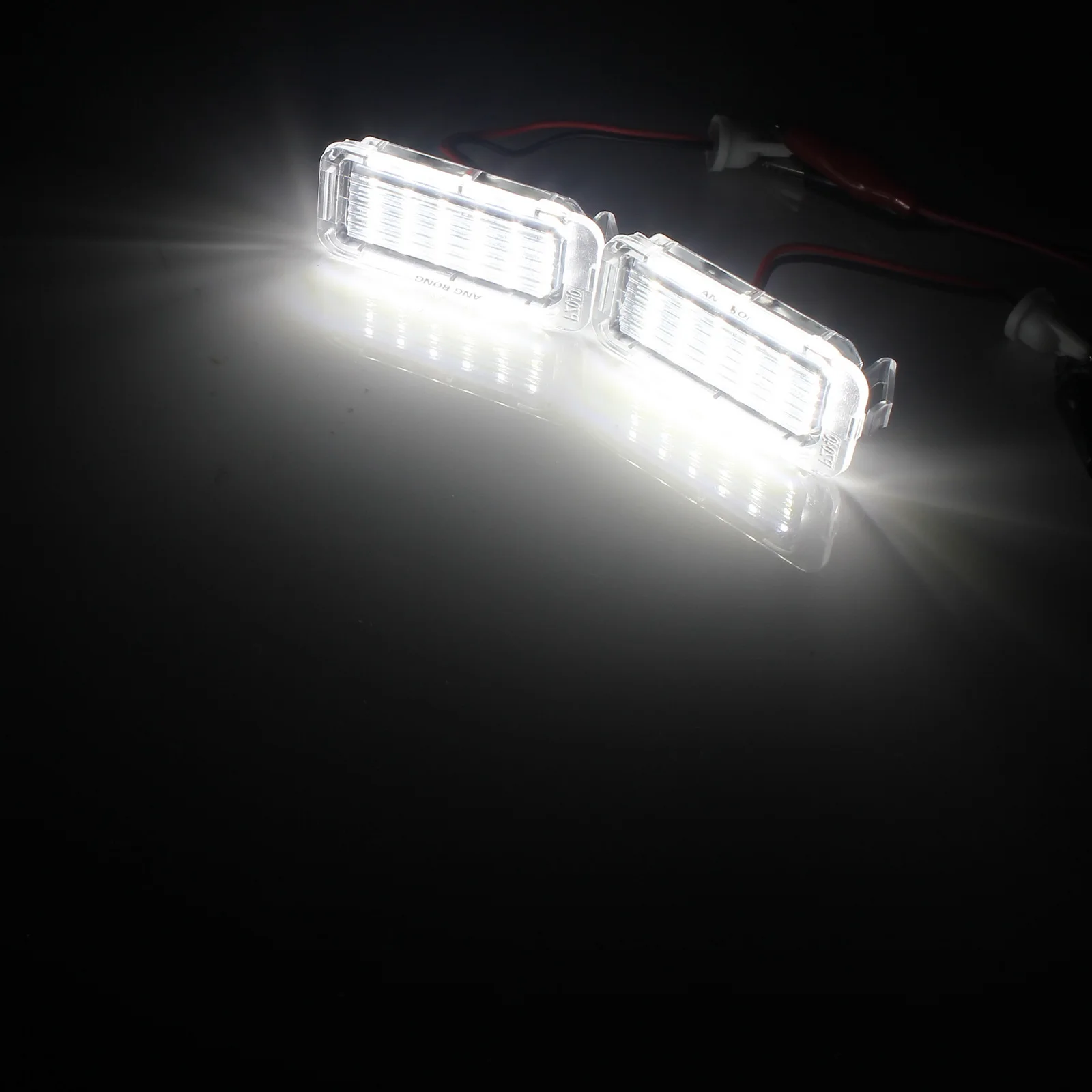 Imagen 5: ANGRONG 2 luces LED blancas para matrícula para Ford Focus C-MAX S-MAX Mondeo Kuga Ranger
