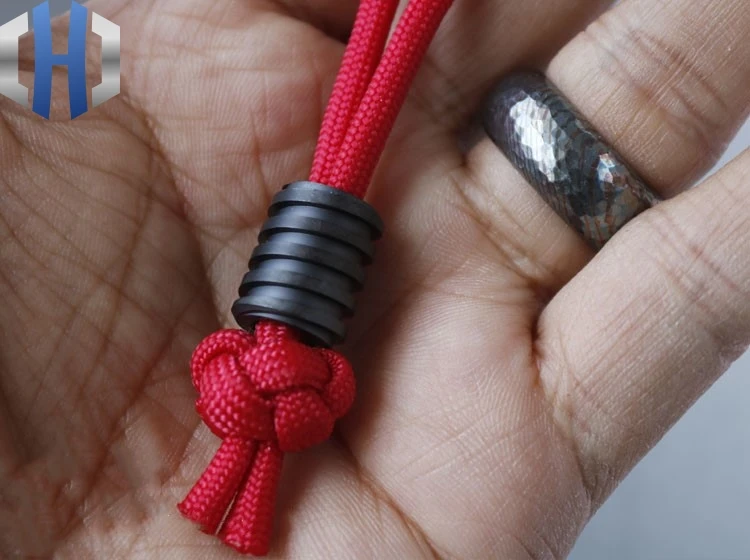 EDC Titanium Alloy Thread EDC Umbrella Paragraph Backpack Zipper Head Knife Pendant Key Hang Buckle Survival Paracord Beads