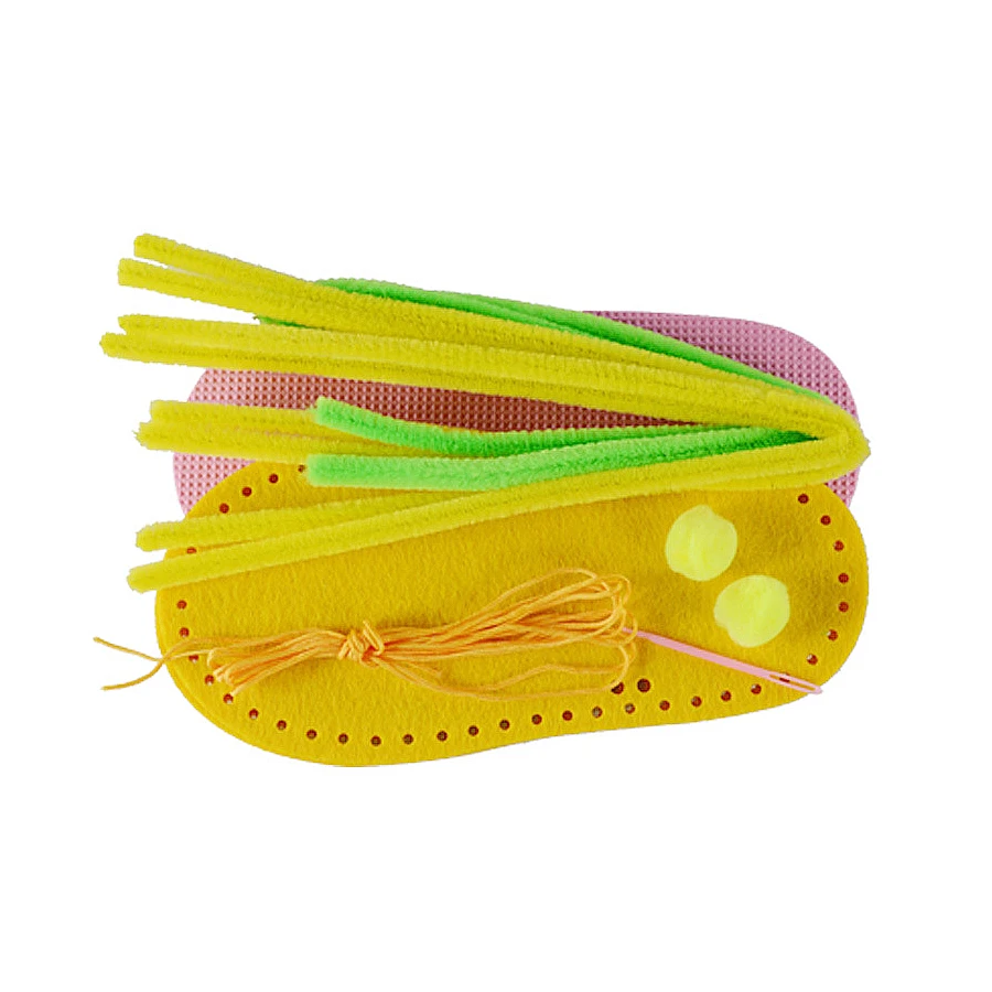 Funny Handmade DIY Non-woven Fabric Shoes Creative Fashion Slippers Sewing Kit Art & Crafts For Children Educational Toys