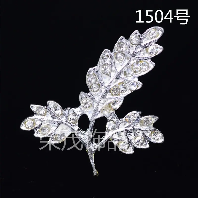 

50PCS 27*25mm Silver color Fashion Crystal Leaf Charms Tree Leaf Charms Pendants fit Bracelet Necklace Jewelry Findings