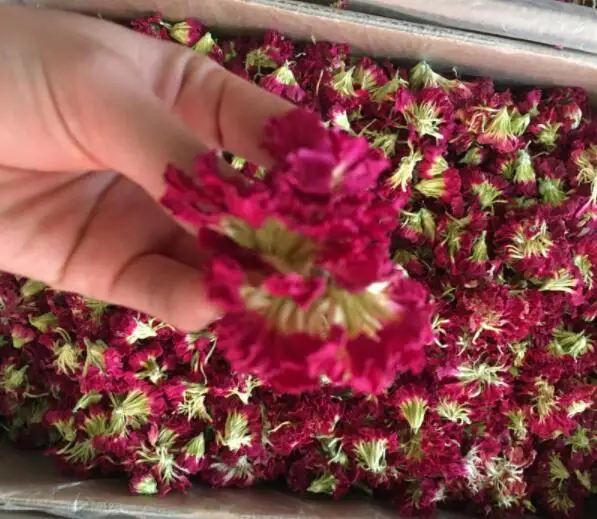New arrived 100% natural Dried Yunnan carnation flower wedding and party decoration biodegradable flowers petal confetti