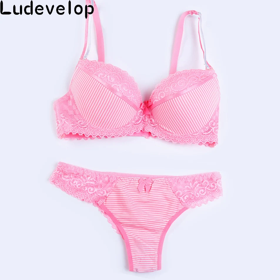 Intimate VS New push up women bra set BC cup lace lingerie set embroidery sexy young female underwear set soutien gorge