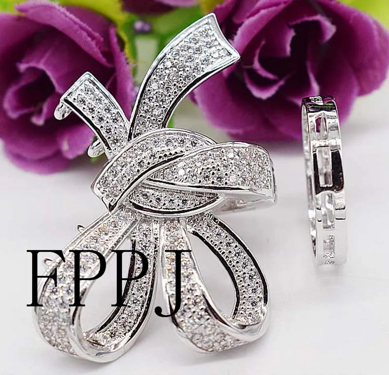 one pcs  white yellow golden knoted plated  knot shape Jewelry Clasp MORE string wholesale lock  hook FPPJ FPPJ