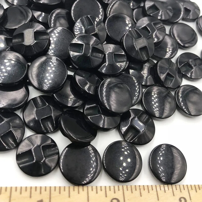 50pcs 12mm Black Resin Buttons Apparel Sewing Accessories PT168