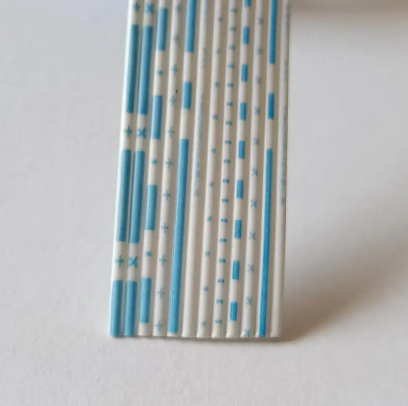 12P 24AWG 24 #   Niebiesko-biały płaski kabel wstęgowy z równoległą wstążką 5M/1 partia