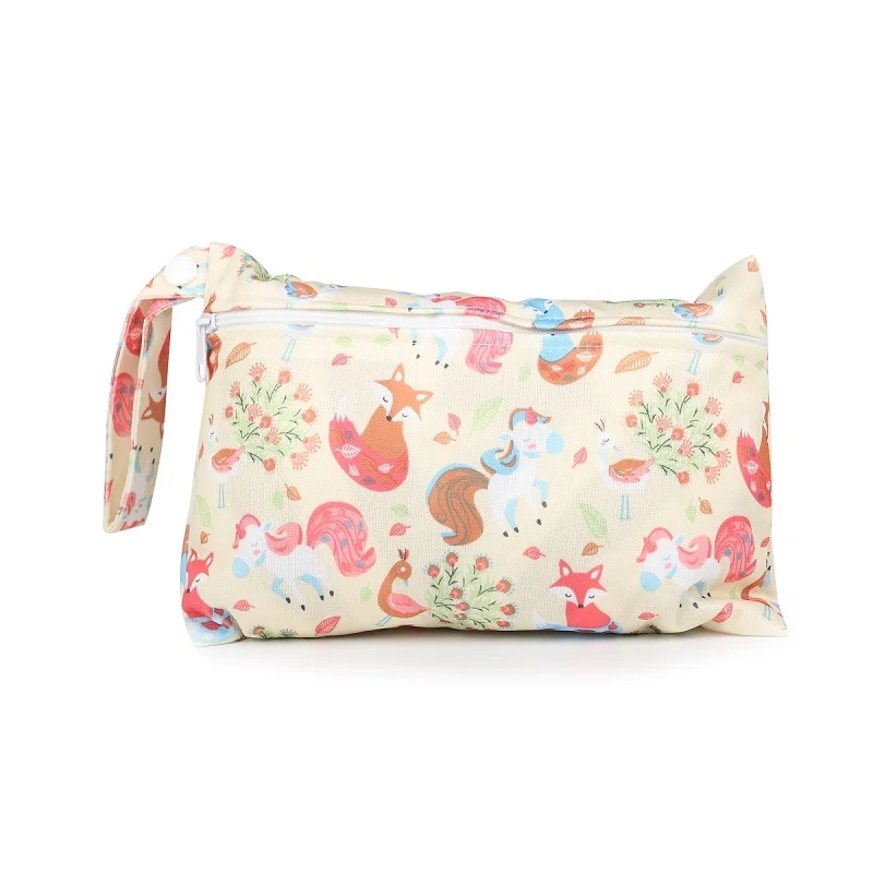 35 pattern NEW Size: 15*22.5CM Wetbags Washable Reusable Cloth diaper Nappies Bags Waterproof Swim Sport Travel Carry bag