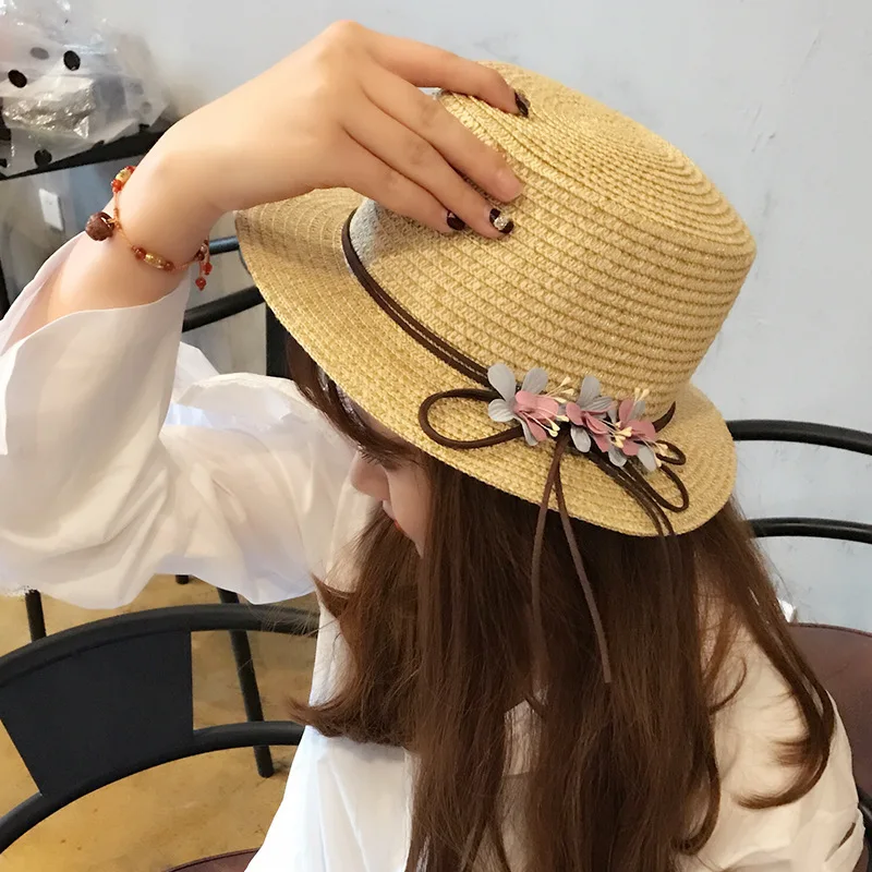 

Sun Shade Hat New Korean Version of Leather Rope Flowers Straw Hats Flat Top Beach Sunshade Holiday Summer Women Viosr Cap H130