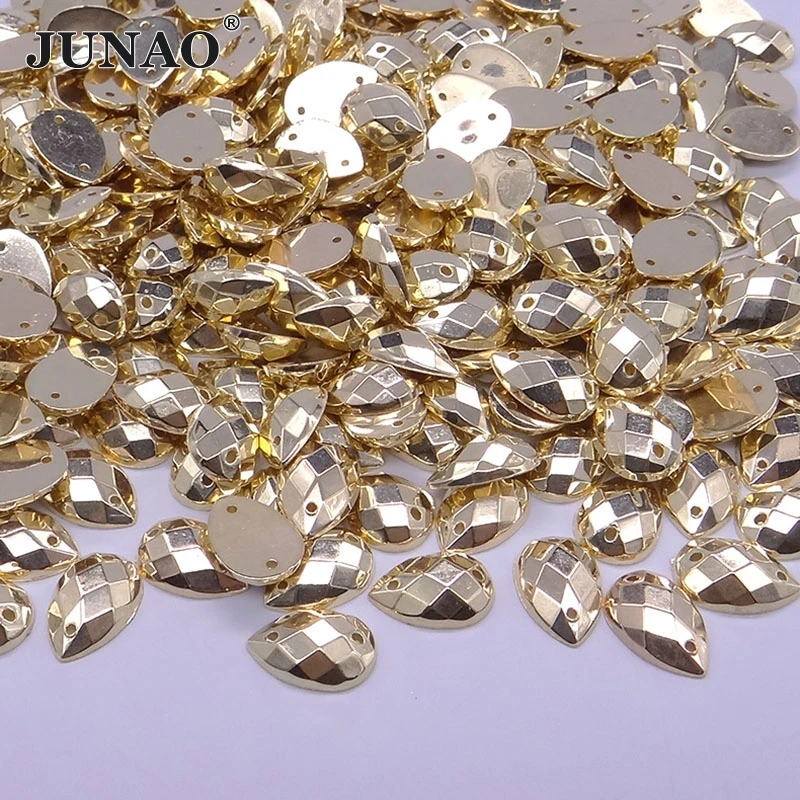 JUNAO 8x13mm 13x18mm Goccia d\'oro Strass Cucire su Pietre acriliche Cucito Flatback Strass Perline di cristallo dorato per artigianato di gioielli