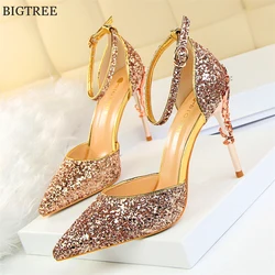 2022 Bling Thin Buckle Women Sandals Fashion Carved Metal High Heels Party Shoes Pointed Toe Gold Sequined Wedding Pumps Woman