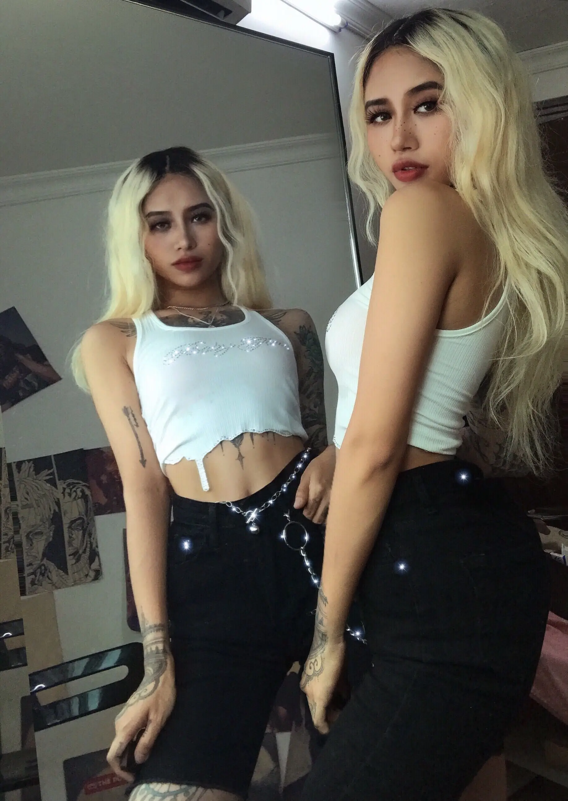 Exclusive Sexy sleeveless White crop top diamond short tank tops streetwear summer short top beach party 2019 women satin top