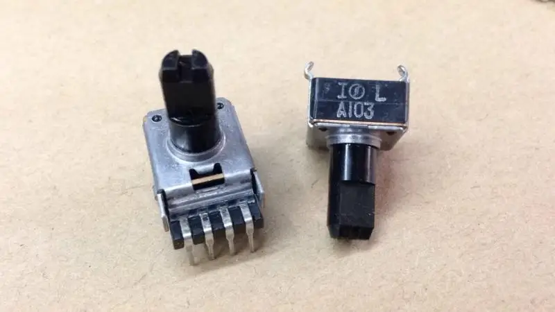 

2pcs for NOBLE RK11 type potentiometer single innovation machine potentiometer A10K, handle long 13MM