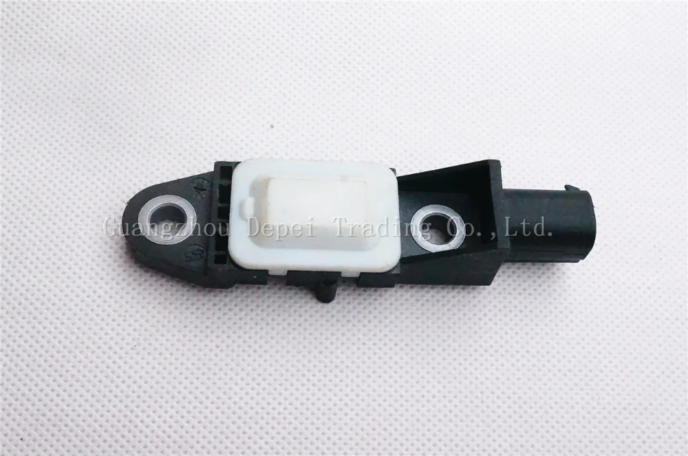 DPQPOKHYY case For chrysler pt cruiser impact sensor OEM 04896023AA/05170520AA/04896059AA