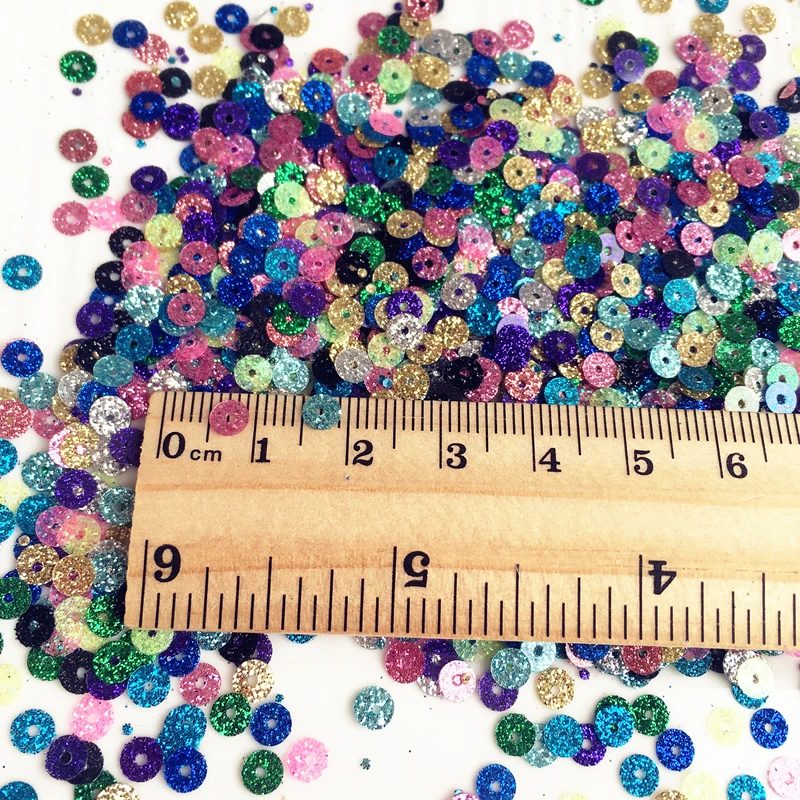 

500g/pack 4mm Glitters Flat Round Loose Sequins with Paillettes Sewing Wedding Decoration Craft Scrapbook DIY Accessories