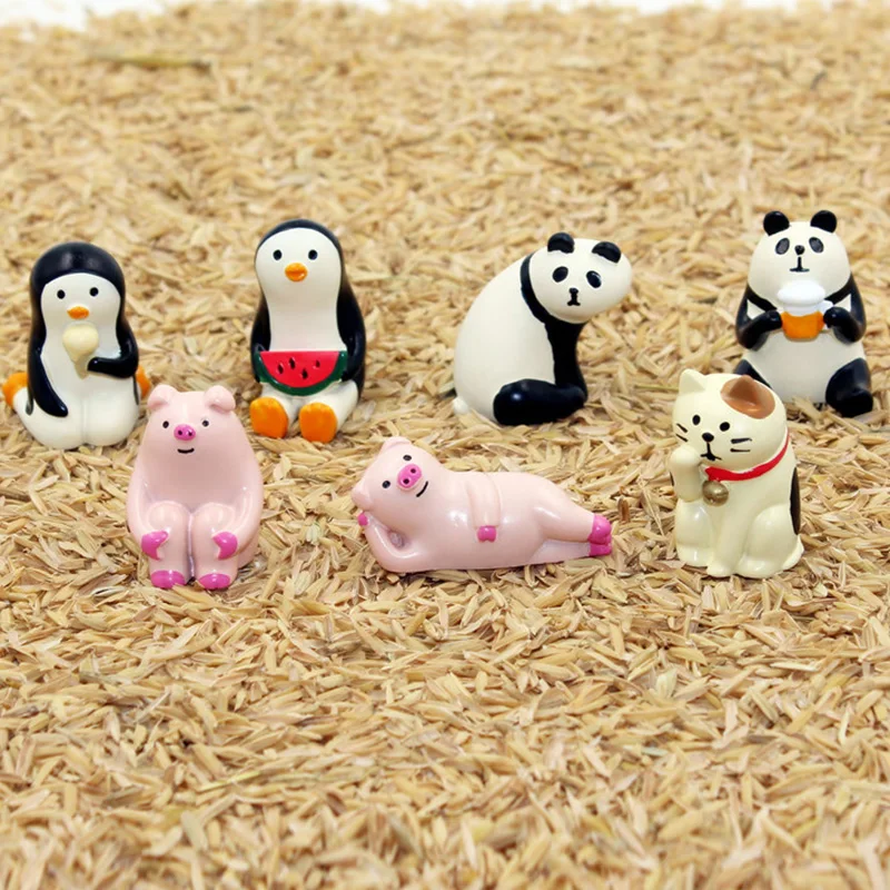 Decole Cat Lucky Cat Panda Penguin Miniature figurines Japan Zakka Animal Home Decoration Garden Resin craft toy Ornaments