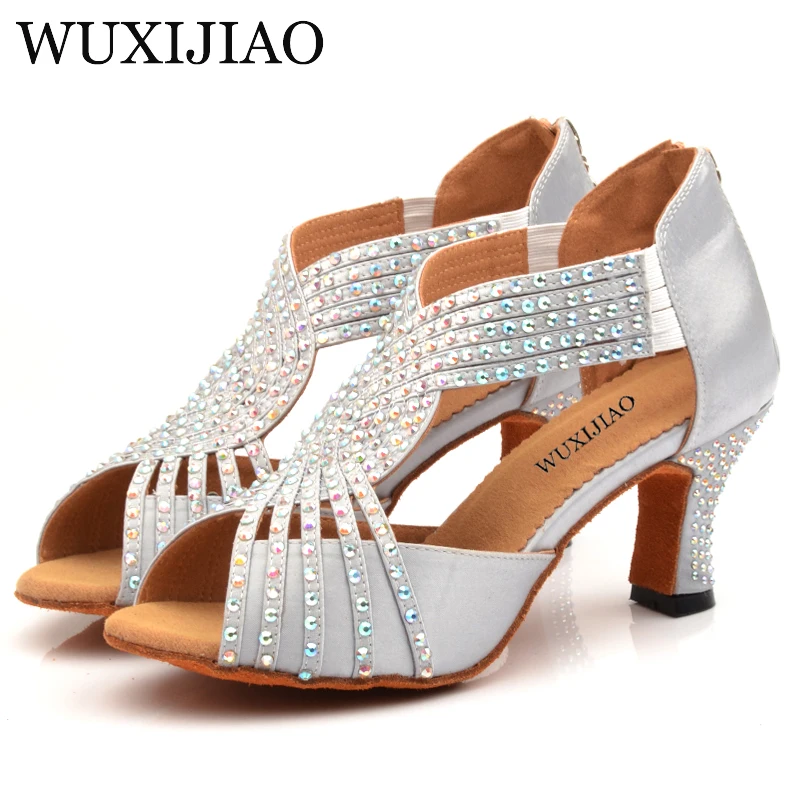 WUXIJIAO Diamond Silver Satin Latin dance shoes woman Salsa Party Rhinestones Ballroom dancing shoes Med heel 7cm zipper