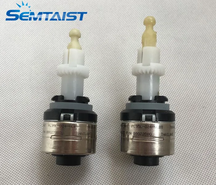 semtaist 2pcs Genuine OEM xenon headlight range adjusting motor 89022080 leveling motor